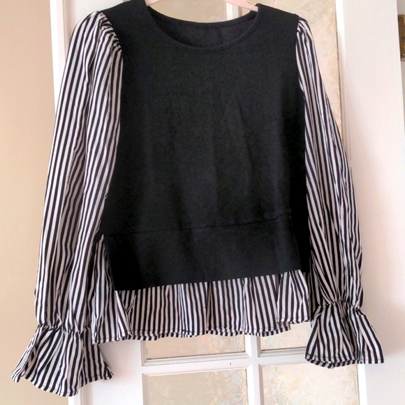 SHEIN Tops - Black and white striped long sleeve top